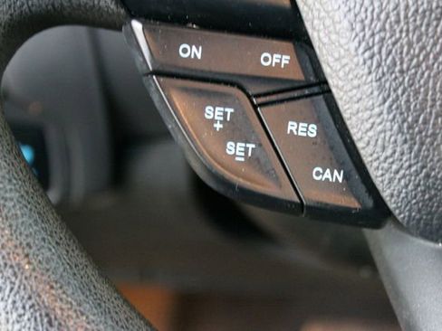 Used 2016 Ford Focus SE FWD image 16