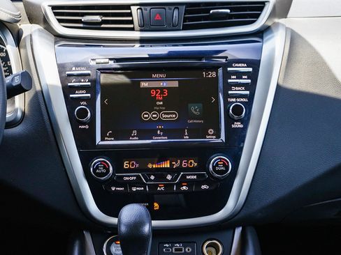 Used 2023 Nissan Murano S AWD/4WD image 15