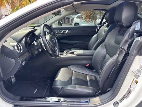 Used 2015 Mercedes-Benz SL 400 image 4