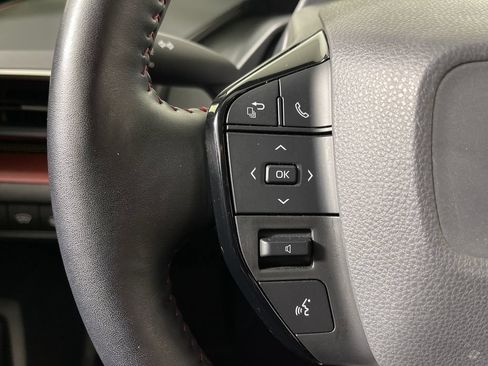 Used 2023 Toyota Prius Prime FWD image 28