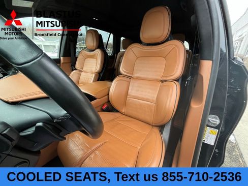 Used 2023 Lincoln Aviator Black Label w/ Dynamic Handling Package image 10