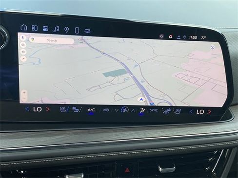 New 2025 Chevrolet Suburban Premier image 13