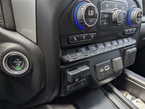 Used 2021 Chevrolet Silverado 3500 LTZ w/ LTZ Plus Package AWD/4WD image 25