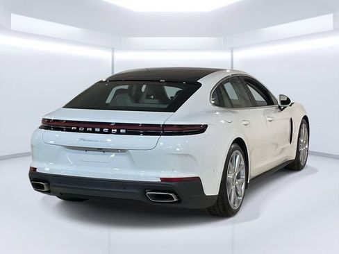 New 2026 Porsche Panamera 4 AWD/4WD image 7