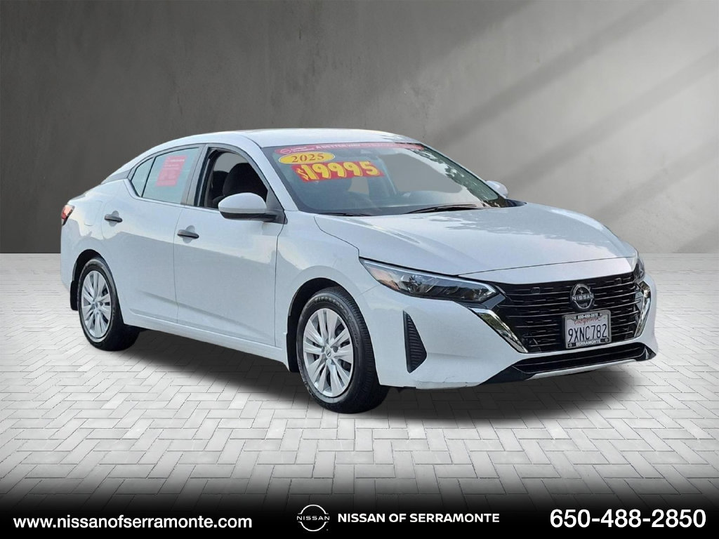 Used 2025 Nissan Sentra S FWD image 1
