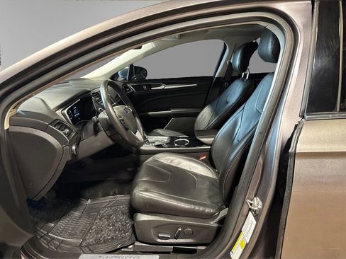 Used 2013 Ford Fusion Titanium FWD image 9