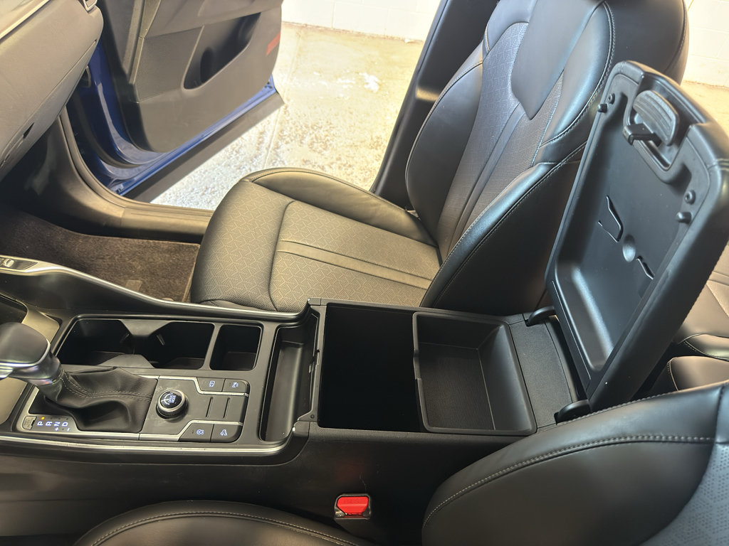 Used 2023 Kia Sorento S w/ Panoramic Sunroof Package FWD image 21