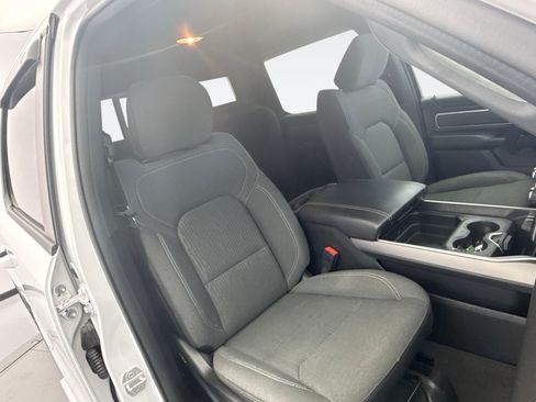 Used 2023 RAM 1500 Big Horn AWD/4WD image 18