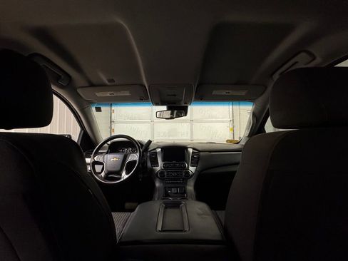 Used 2019 Chevrolet Tahoe LS w/ Enhanced Driver Alert Package image 19