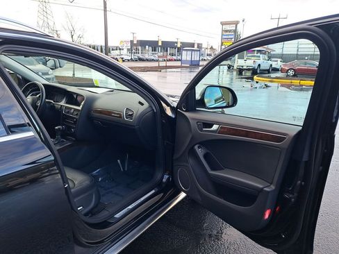 Used 2015 Audi A4 Premium Plus w/ Technology Package image 16