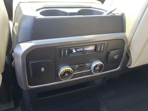Used 2020 Ford Expedition Platinum AWD/4WD image 16