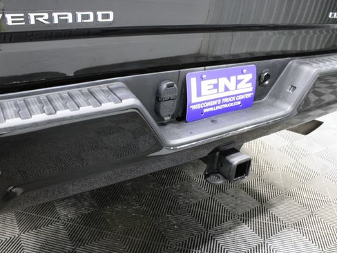 Used 2024 Chevrolet Silverado 2500 Custom AWD/4WD image 39