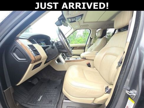 Used 2018 Land Rover Range Rover HSE AWD/4WD image 12
