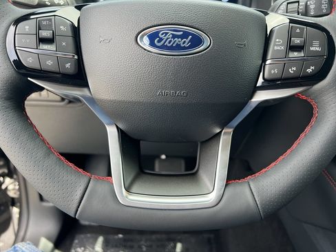 New 2026 Ford Explorer ST-Line AWD/4WD image 9