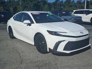 Used 2026 Toyota Camry SE FWD video 1