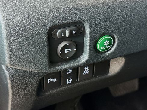 Used 2023 Honda Passport EX-L image 9