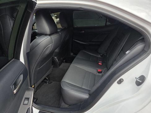 Used 2020 Lexus IS 350 F Sport w/ F Sport Package image 12