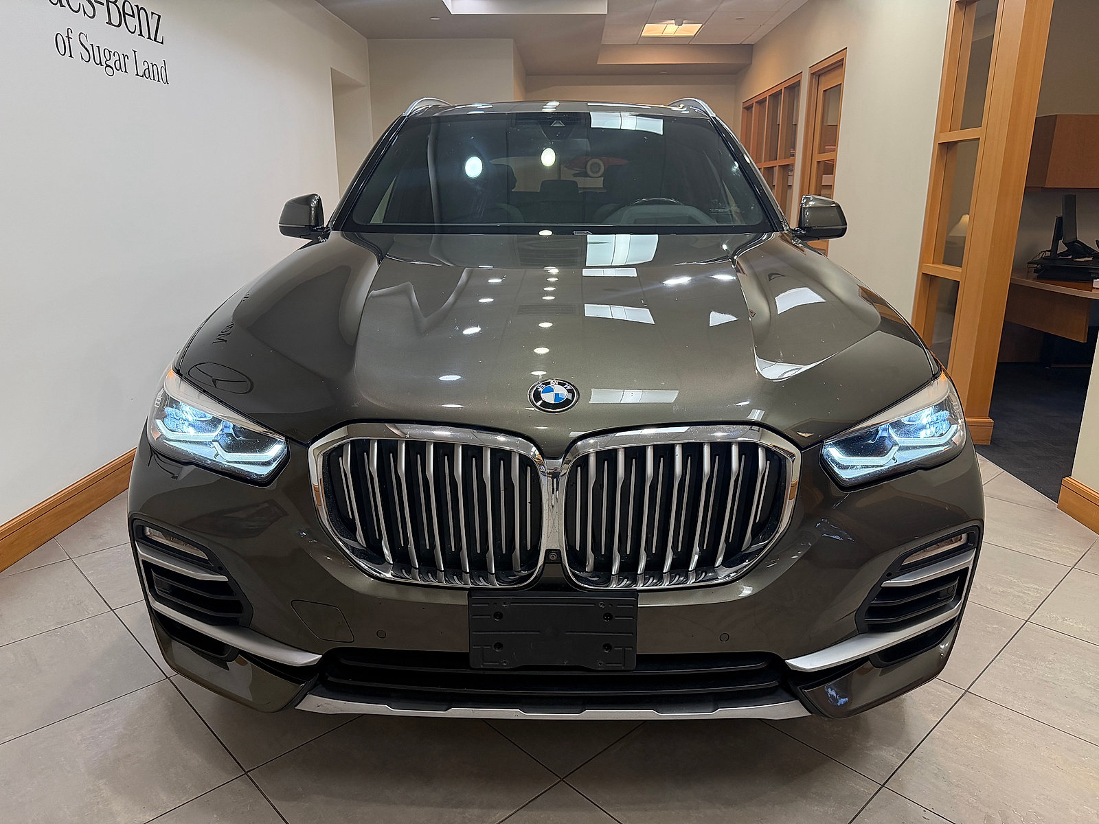 Used 2020 BMW X5 xDrive50i AWD/4WD image 3