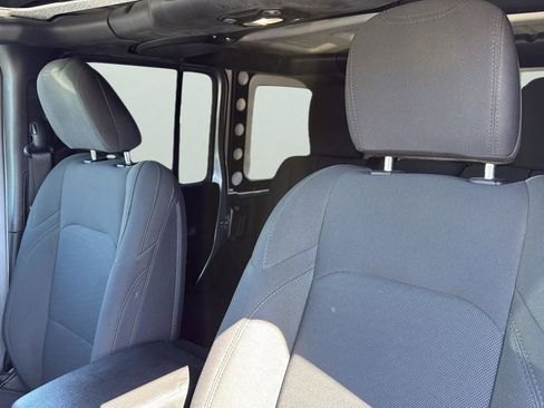 Used 2018 Jeep Wrangler Unlimited Sport S image 10