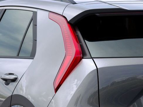 New 2025 Kia Niro Wave w/ Wave Preserve Package image 11