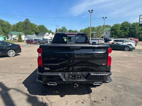 Used 2022 Chevrolet Silverado 1500 LT Trail Boss w/ Convenience Package II AWD/4WD image 5