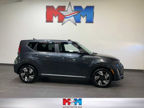 Used 2024 Kia Soul GT-Line image 1