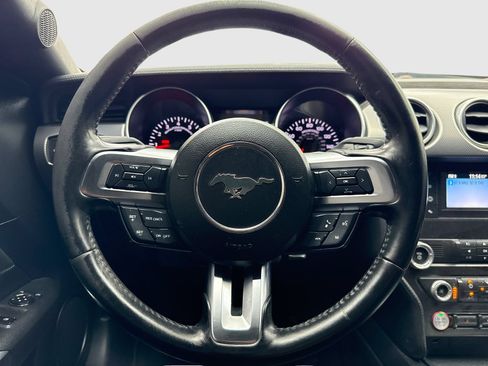 Used 2019 Ford Mustang GT RWD image 19