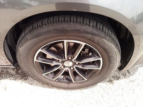 Used 2018 Dodge Grand Caravan GT FWD image 10