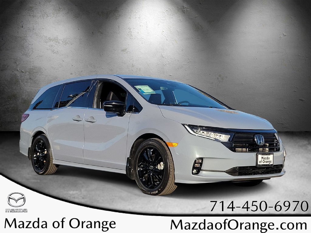 Used 2024 Honda Odyssey Sport image 1