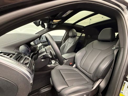 Used 2023 BMW X4 M40i AWD/4WD image 15
