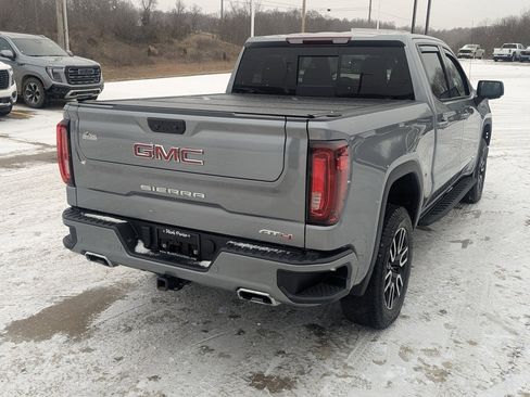 Used 2024 GMC Sierra 1500 AT4 w/ AT4 Premium Package image 7