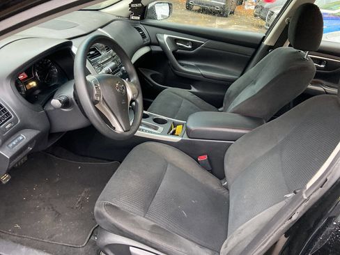 Used 2015 Nissan Altima 2.5 image 10