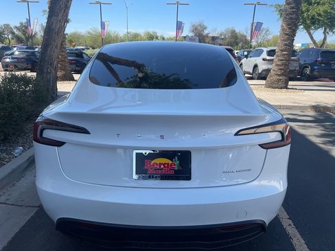 Used 2024 Tesla Model 3 Long Range AWD/4WD image 5