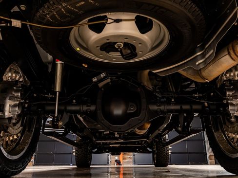 Used 2023 Chevrolet Silverado 3500 High Country image 16