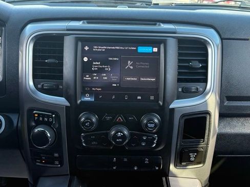 Used 2022 RAM 1500 Classic Warlock w/ Ceramic Gray Warlock Package image 37