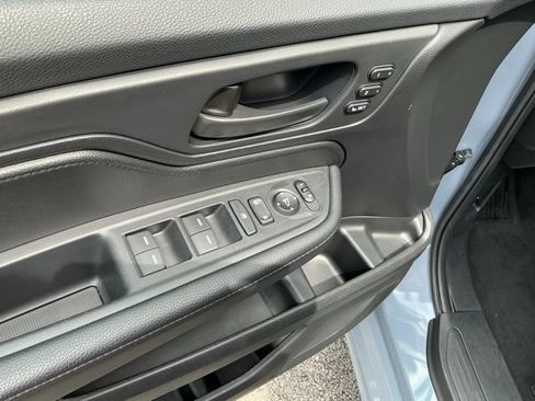 Used 2025 Honda Odyssey Sport-L image 15