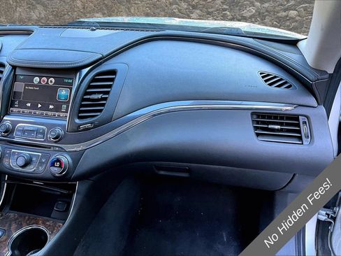 Used 2015 Chevrolet Impala LTZ FWD image 15