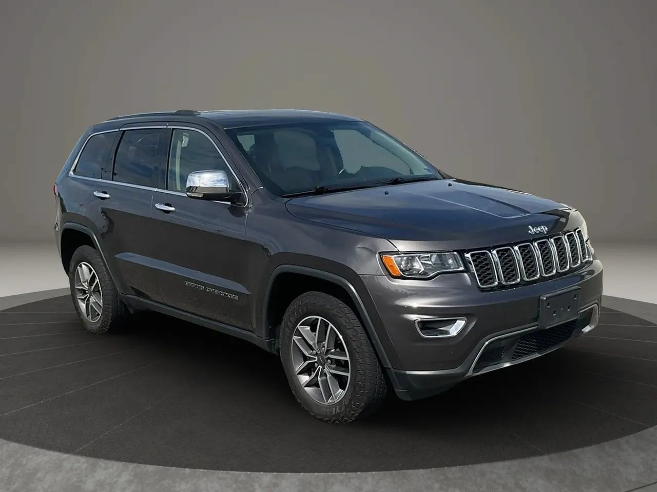 Used 2019 Jeep Grand Cherokee Limited AWD/4WD image 7
