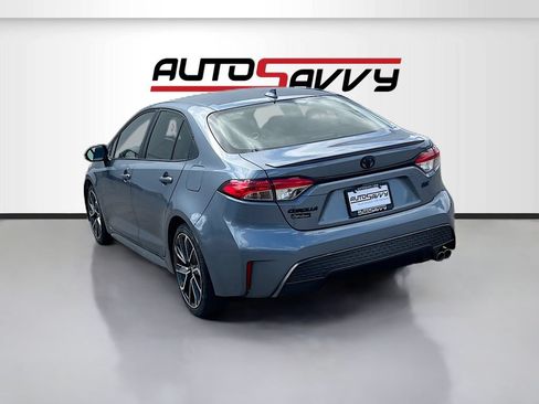 Used 2022 Toyota Corolla SE FWD image 5