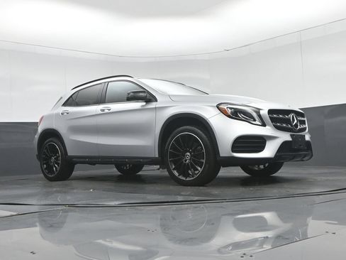 Used 2020 Mercedes-Benz GLA 250 4MATIC image 51