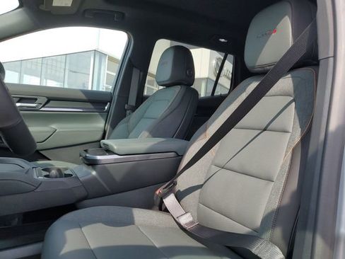 New 2026 GMC Terrain AT4 w/ Technology Package II image 5