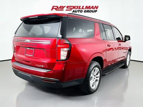 Used 2022 Chevrolet Suburban RST w/ Luxury Package AWD/4WD image 7