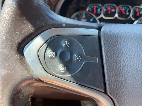 Used 2018 Chevrolet Silverado 1500 LT w/ All Star Edition image 18