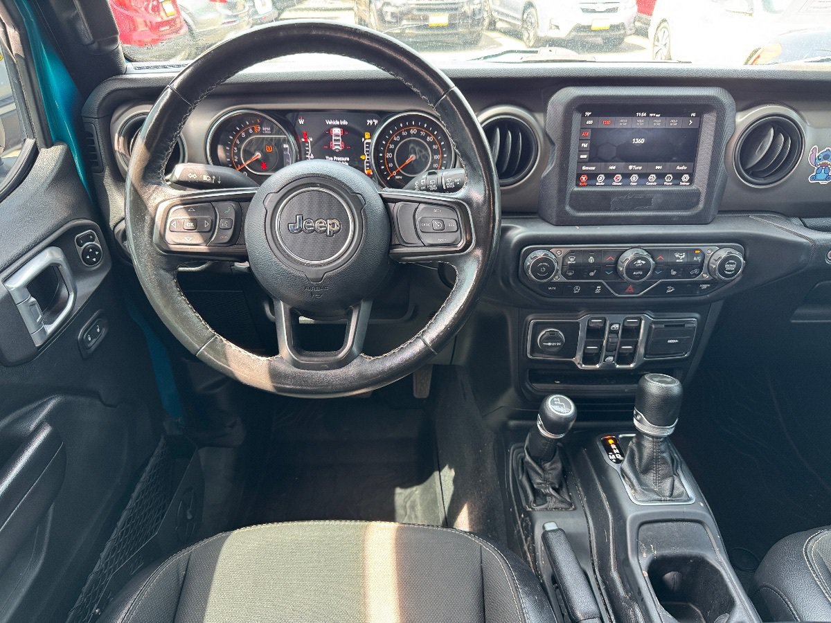 Used 2020 Jeep Wrangler Unlimited Sport AWD/4WD image 22