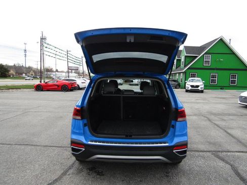 Used 2022 Volkswagen Taos SE image 19