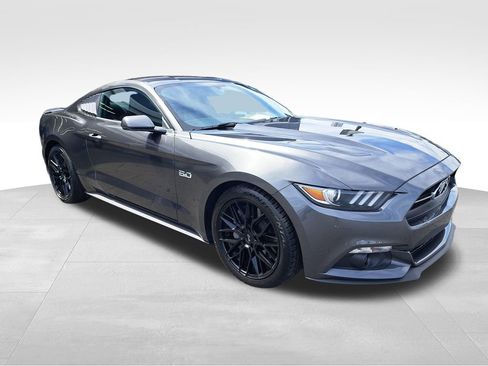 Used 2015 Ford Mustang GT Premium w/ Equipment Group 401A RWD image 8