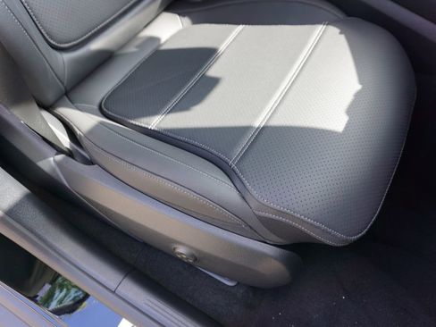 Certified 2025 Mercedes-Benz GLC 300 4MATIC image 66