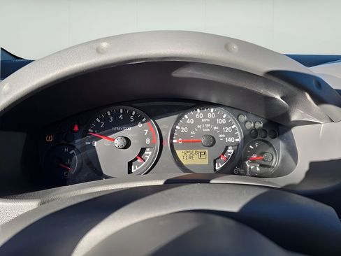 Used 2017 Nissan Frontier SV image 23