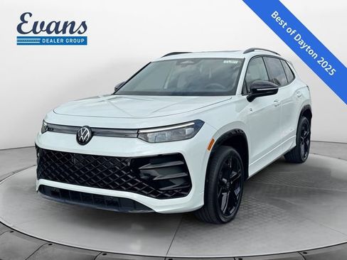 New 2026 Volkswagen Tiguan SE R-Line AWD/4WD image 1