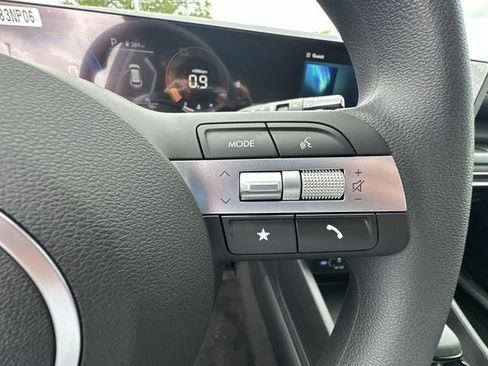 New 2026 Hyundai Tucson SEL FWD image 32